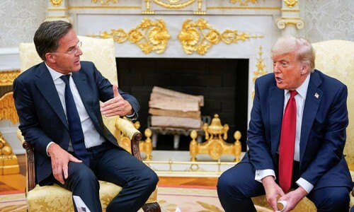 Trump announces weapons for Ukraine, warns Russia during talks with Nato chief Trump announces weapons for Ukraine, warns Russia during talks with Nato chief