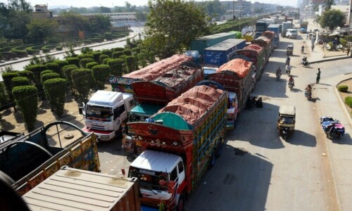 Dumper truck kills motorcyclist in Karachi’s Saudabad: police