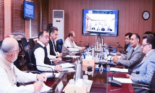 پاکستان اور آذربائیجان کے درمیان 2 مال بردار ٹرین سروسز شروع کئے جانے کا امکان