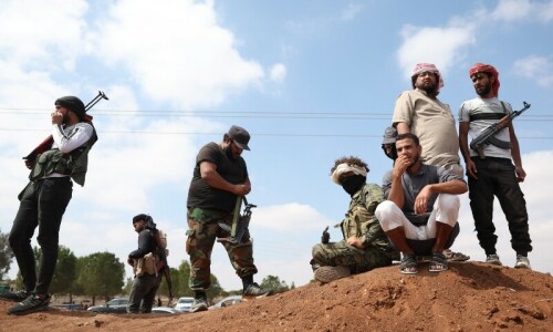 Calm returns to south Syria after 1,000 deaths