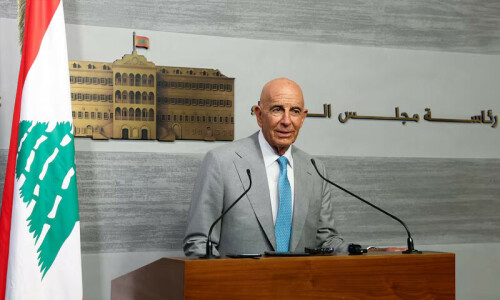 Disarmament of Hezbollah up to Lebanon, says US envoy