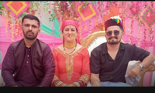 بھارت میں دو بھائیوں نے ایک ہی خاتون سے شادی کرلی