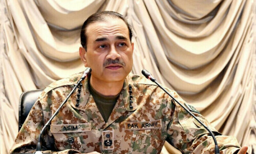 فیلڈ مارشل سے کاروباری برادری کی ملاقات، ایف بی آر اختیارات سے متعلق مسائل سے آگاہ کیا، چیئرمین اپٹما