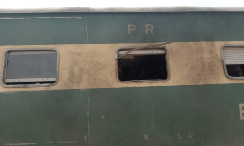 Bogie of Quetta-bound Bolan Mail ‘partially damaged’ after Sibi track explosion: official Bogie of Quetta-bound Bolan Mail ‘partially damaged’ after Sibi track explosion: official