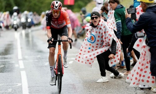 Pogacar exits Alps with Tour stranglehold as Arensman edges white-knuckle win