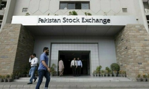 PSX ends week in green as credit rating outlook improves PSX ends week in green as credit rating outlook improves