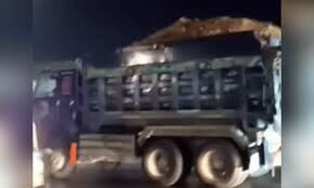 Boy run over, killed by dumper on Karachi&rsquo;s Northern Bypass