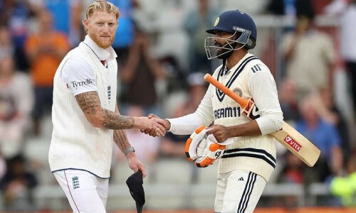 Sundar and Jadeja follow Gill&rsquo;s lead as defiant India draw fourth Test with England