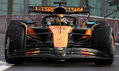 Piastri holds off Norris at Spa, extends championship lead Piastri holds off Norris at Spa, extends championship lead