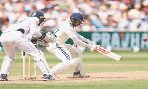 Record-breaking Gill’s double ton, pacers put India on top Record-breaking Gill’s double ton, pacers put India on top