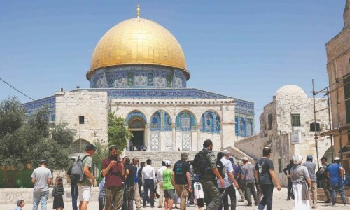 &lsquo;Shameless actions&rsquo;: Pakistan condemns Israeli ministers storming Al-Aqsa mosque
