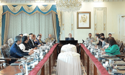 PM calls for expanding low-cost loans for farmers, SMEs PM calls for expanding low-cost loans for farmers, SMEs