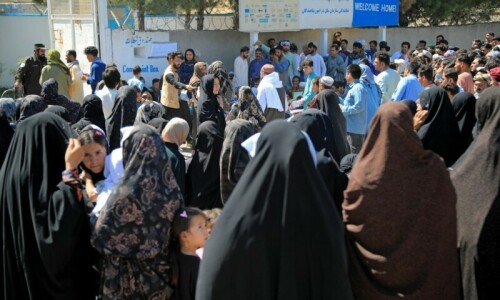 Influx of Afghan returnees fuels housing crisis in Kabul Influx of Afghan returnees fuels housing crisis in Kabul