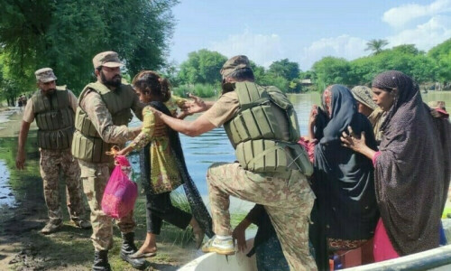 فیلڈ مارشل عاصم منیر نے سیلاب زدگان کی بحالی کیلئے خصوصی ہدایات کردیں، سیکیورٹی ذرائع