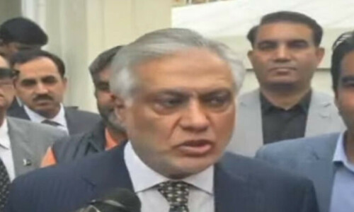 Country&rsquo;s running well, no need for 27th Amendment: FM Dar