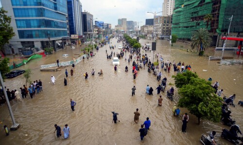 Karachi deluge cripples industries, halts exports