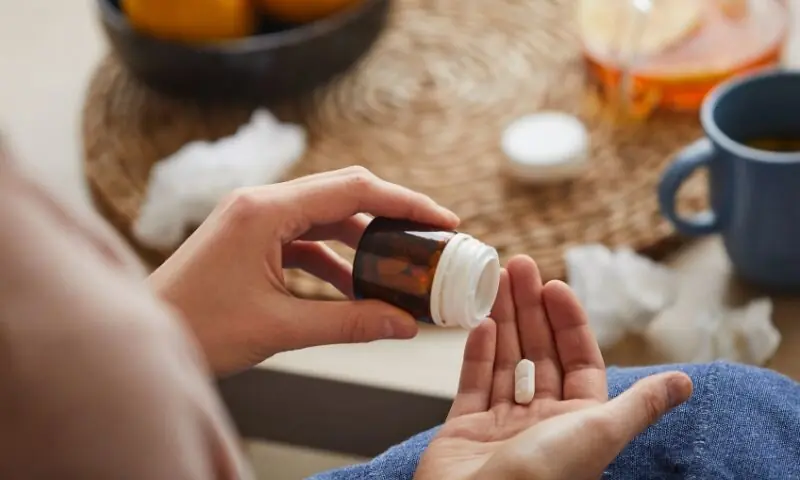 زیادہ پین کلرز لینے سے سر درد کس طرح بگڑ سکتا ہے؟