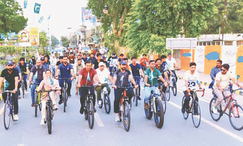 Cycle rally marks I-Day festivity