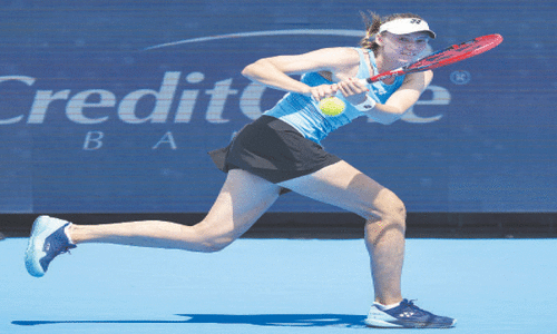 Swiatek downs Rybakina, to face Paolini in Cincinnati final