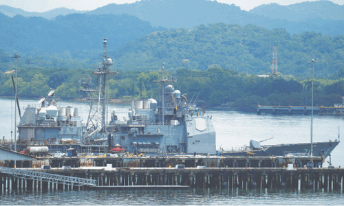 US dispatches 5 warships towards Venezuela in hunt for &lsquo;cartel&rsquo;