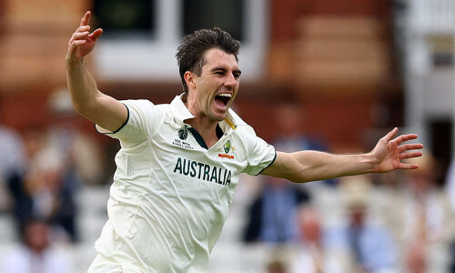 Australia hopeful on Cummins fitness for Ashes despite back issue