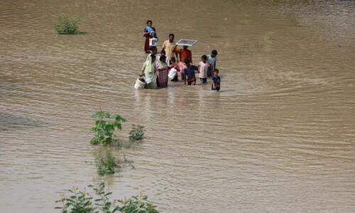 Heavy rain lashes northern India, Yamuna river breaches danger mark in Delhi
