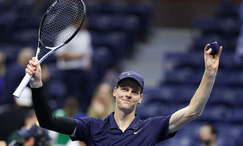 Sinner powers into US Open semis, Anisimova gains Swiatek revenge