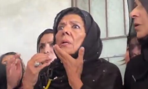 Two women held for hurling egg at Imran Khan&rsquo;s sister Aleema in Rawalpindi: police