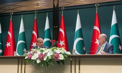 Islamabad, Ankara agree to accelerate trade
