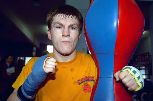 Former world boxing champion Ricky Hatton dies at age 46