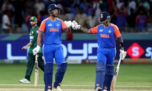 Pak vs Ind: India make short work of uninspiring Pakistan, win by 7 wickets