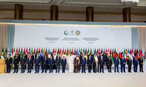 Arab, Muslim leaders urge review of Israel ties after Qatar attack