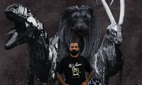 Meet the Islamabad artist turning old metal into beasts of (scrap) steel and hope