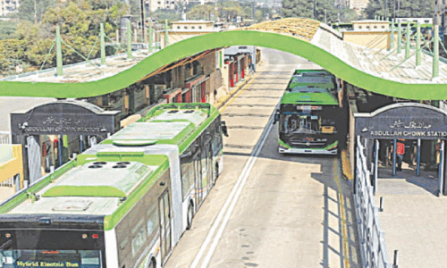 Karachi mayor throws a spanner in Green Line works to seek control of uplift schemes