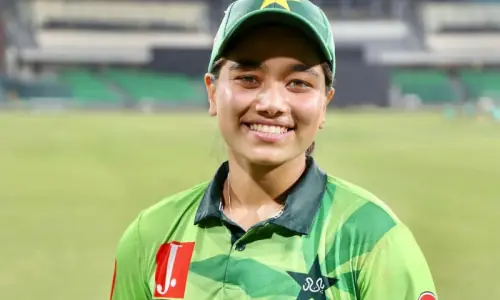 No extra pressure of India clash at World Cup: Fatima Sana
