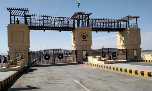 Balochistan legislators seek reopening of border trade