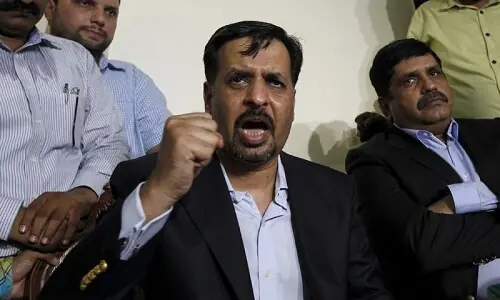 Pakistan faces shortfall of nearly 900,000 nurses, says Mustafa Kamal