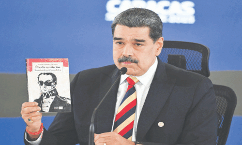 Eight US ships &lsquo;with 1,200 missiles&rsquo; target Venezuela: Maduro