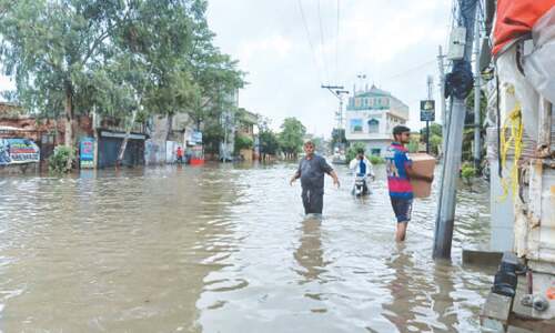 Over 500mm rain in 20 hours paralyses Gujrat