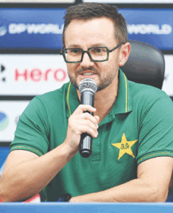 Pakistan must ‘focus on job’ in India clash, says Hesson ahead of Asia Cup opener