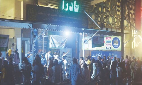 Nadra to open three new &lsquo;mega centres&rsquo; in Karachi