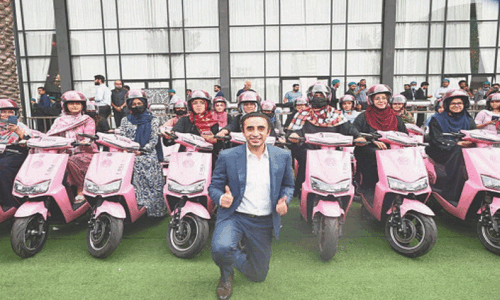 Pink e-scooters to help Sindh women navigate male-dominated roads Pink e-scooters to help Sindh women navigate male-dominated roads