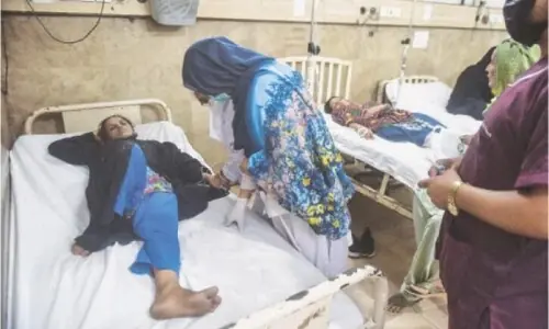 Karachi witnesses alarming rise in viral flu cases Karachi witnesses alarming rise in viral flu cases