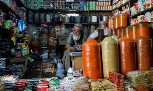 Editorial: IMF&rsquo;s latest assessment highlights fragility of Pakistan&rsquo;s economic recovery