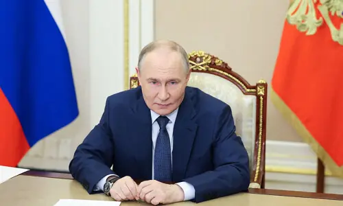 Russia tests nuclear-capable Poseidon super torpedo, Putin says