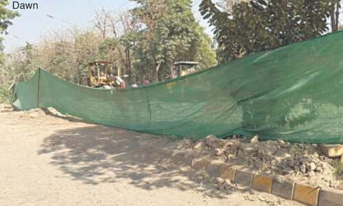 Sewerage, water supply projects causing dust pollution Sewerage, water supply projects causing dust pollution