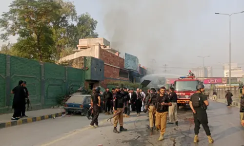 Peshawar CTD official dead, 2 injured as explosives detonate at police station