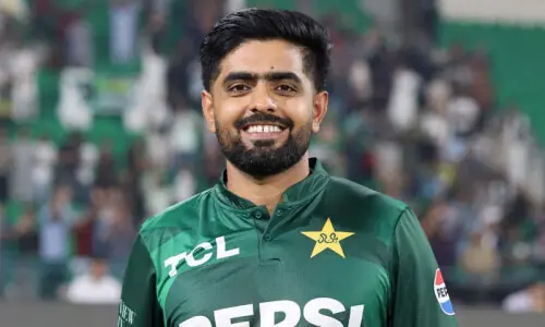 بابراعظم نے روہت شرما کے بعد ویرات کوہلی سے بھی ریکارڈ چھین لیا