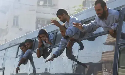 Israeli prime minister backs bill to execute Palestinian prisoners: official