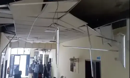 12 injured in ‘gas’ explosion at Supreme Court building in Islamabad: police 12 injured in ‘gas’ explosion at Supreme Court building in Islamabad: police